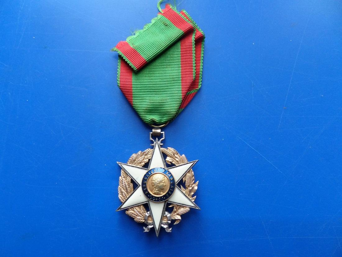 Chevalier merite agricole 1883