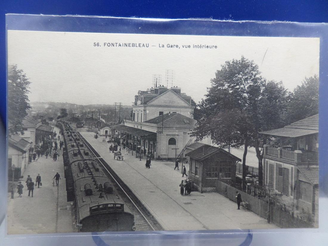 Cpa fontainebleau la gare