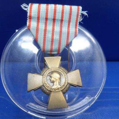 Croix du combattant bronze