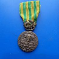 Medaille indochine