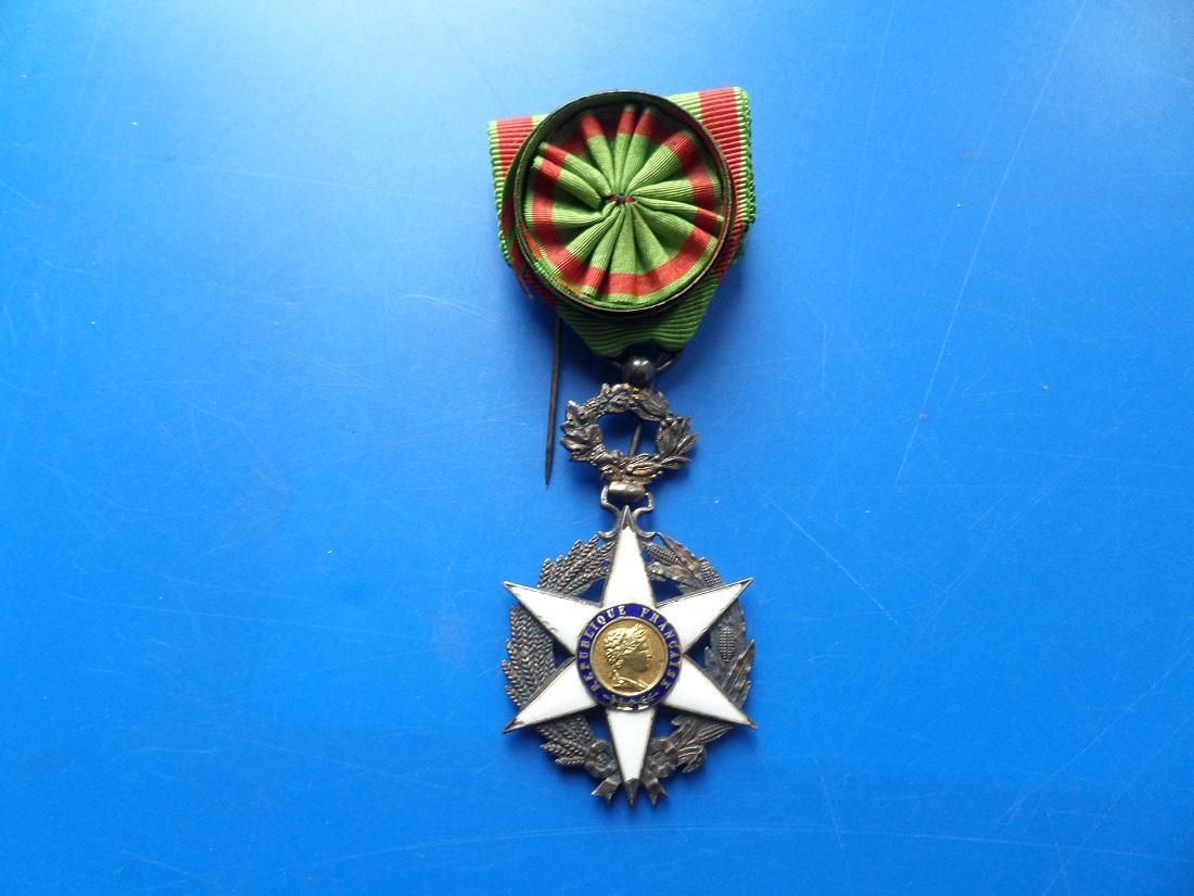 Officier merite agricole